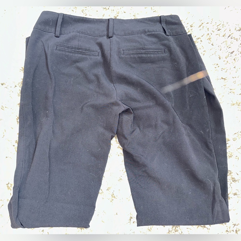 Capri pants - Picture 2 of 3